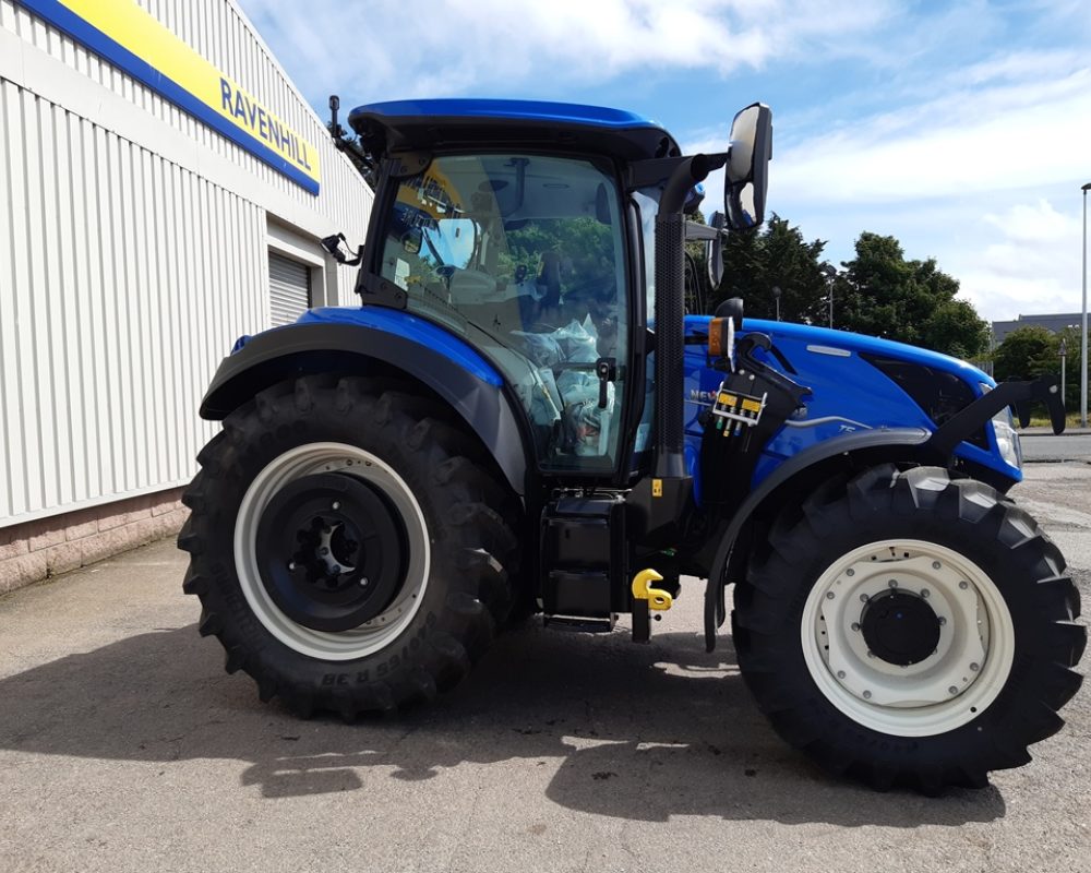 NH TRACTOR T5.140 DC NEW HOLLAND TRACTOR