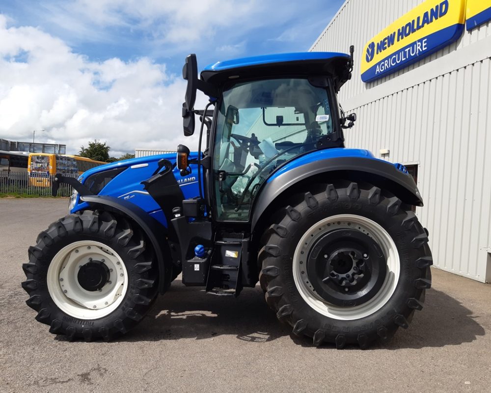 NH TRACTOR T5.140 DC NEW HOLLAND TRACTOR