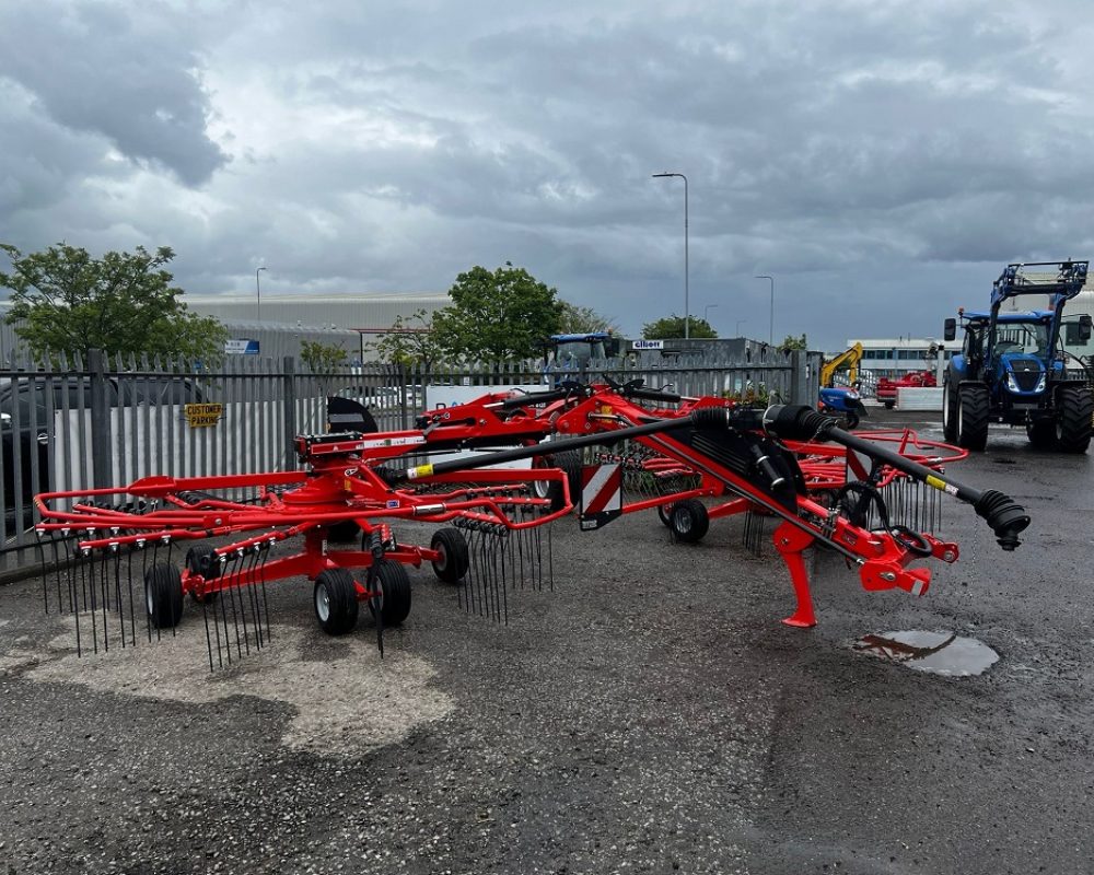 KUHN GA8131 KUHN TWIN ROTOR RAKE