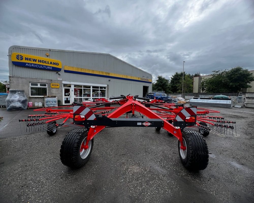 KUHN GA8131 KUHN TWIN ROTOR RAKE