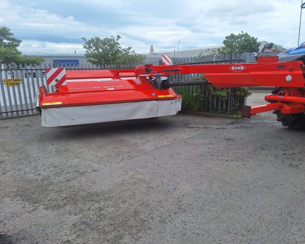 KUHN FC303 YGL KUHN MOWER