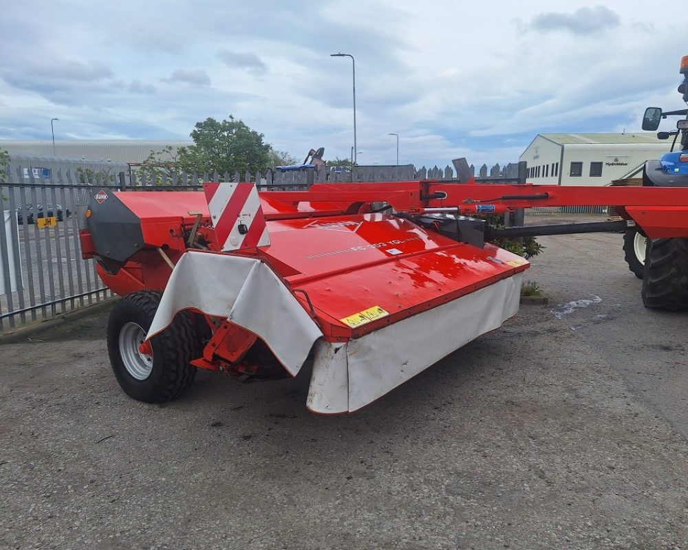 KUHN FC303 YGL KUHN MOWER