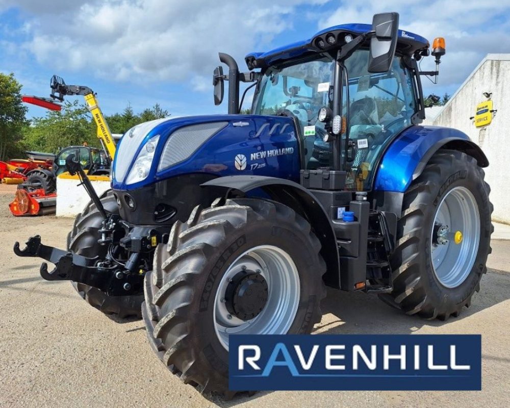 NH TRACTOR T7.225 AC NEW HOLLAND TRACTOR