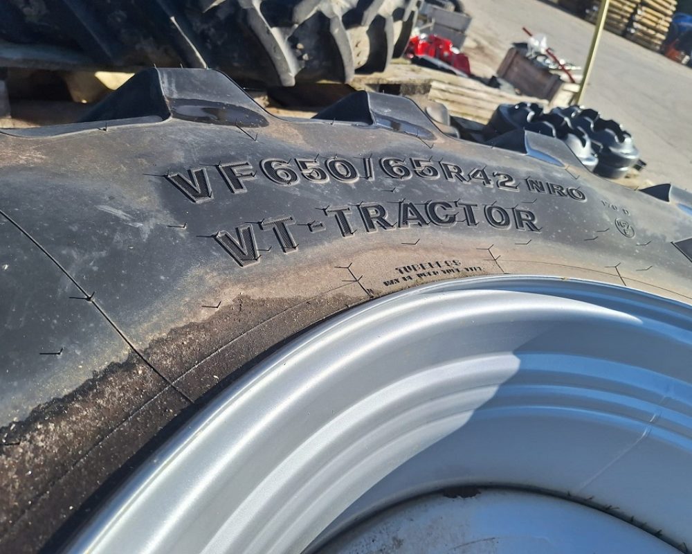 WHEELS 650/65R42 WHEELS & TYRES