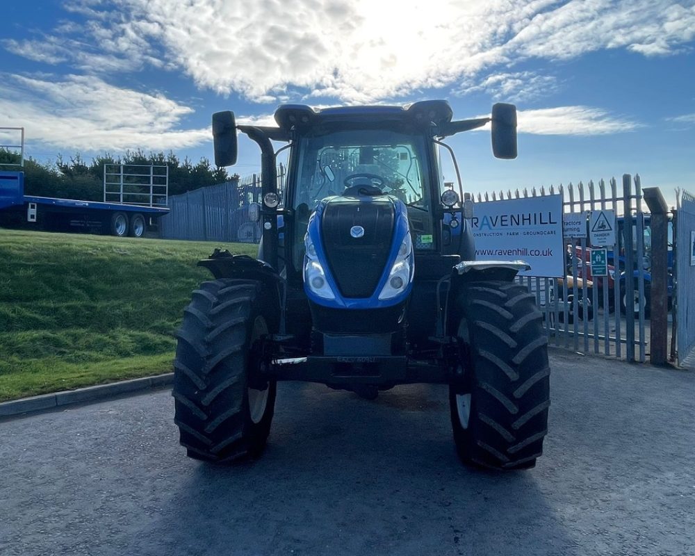 NH TRACTOR T5.140 DC NEW HOLLAND TRACTOR