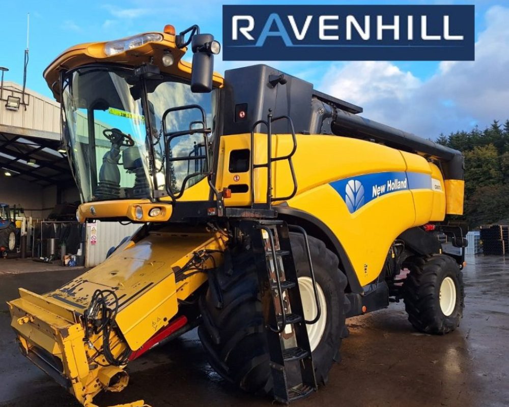 NH HARVESTER CX8070 NEW HOLLAND COMBINE