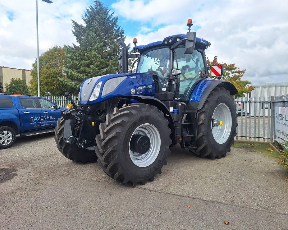 NH TRACTOR T7.300 AC NEW HOLLAND TRACTOR