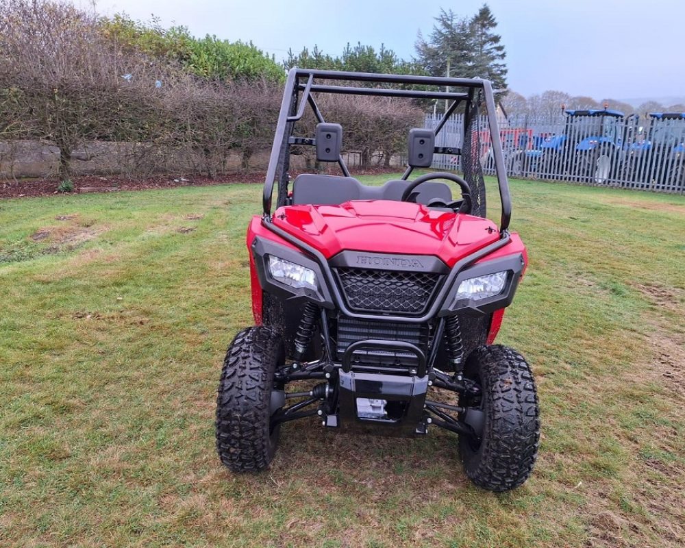 HONDA (UK) PIONEER 520 HONDA SIDE BY SIDE