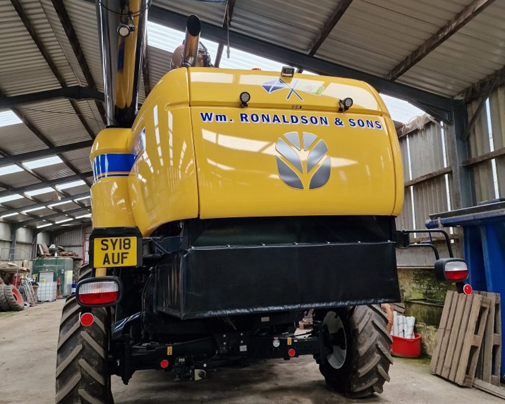 NH HARVESTER CX8.70 NEW HOLLAND COMBINE