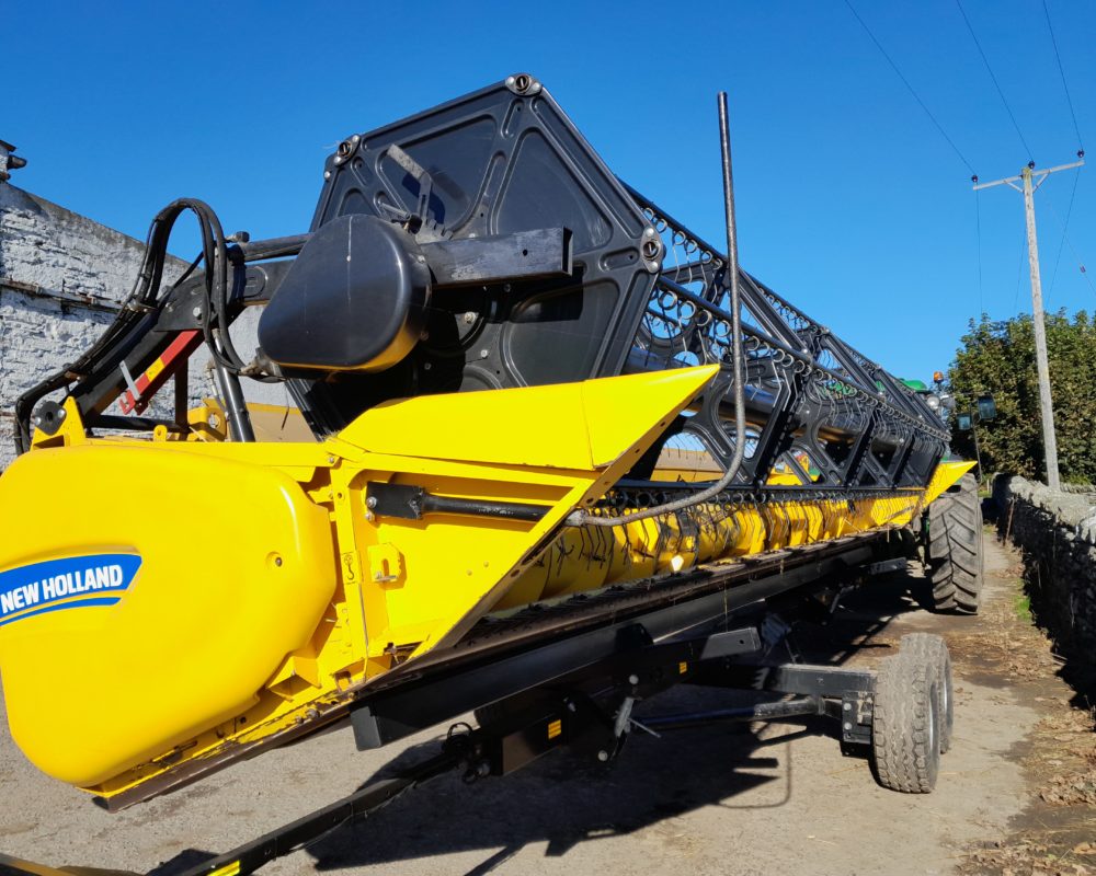 NH HARVESTER CX8.70 NEW HOLLAND COMBINE