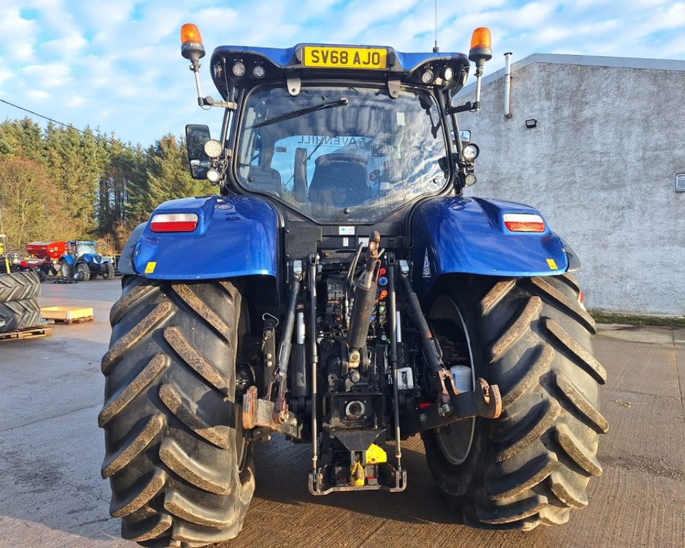 NH TRACTOR T7.270 AC NEW HOLLAND TRACTOR