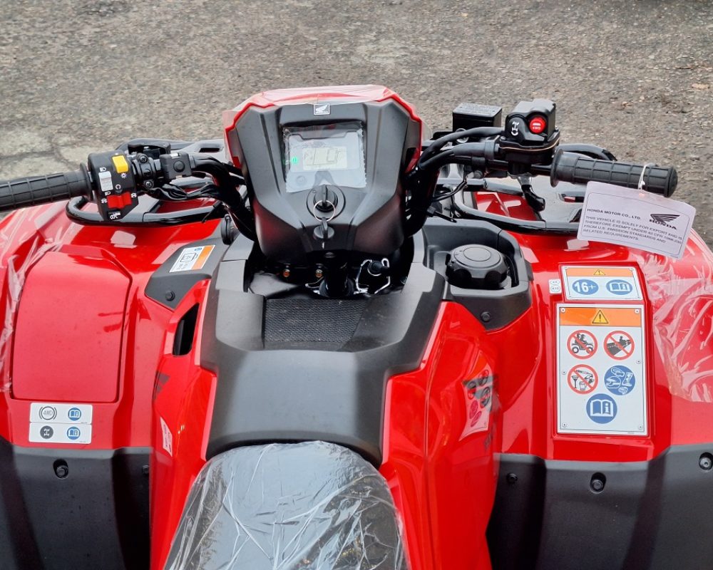 HONDA (UK) TRX520FM6 HONDA ATV DEMO