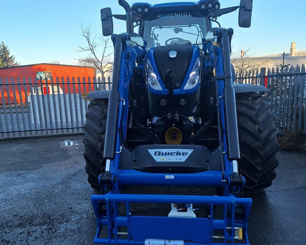 NH TRACTOR T7.210 AC NEW HOLLAND TRACTOR