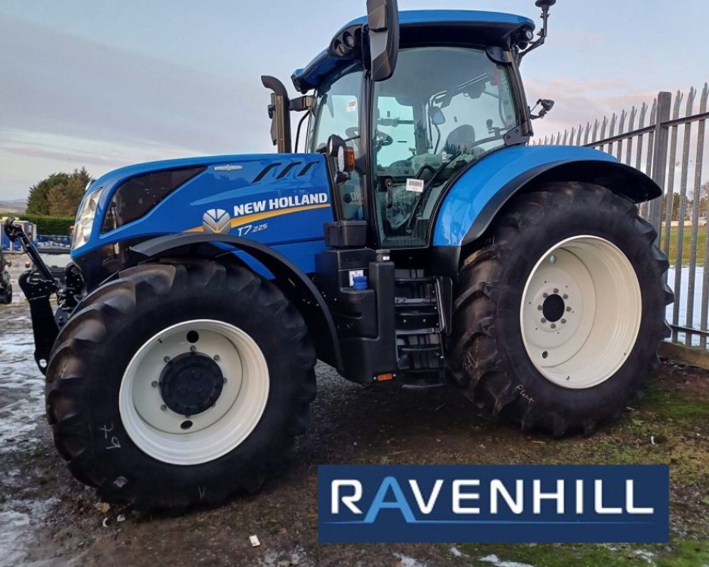 NH TRACTOR T7.225 AC NEW HOLLAND TRACTOR