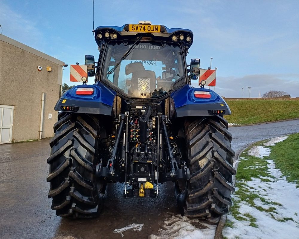 NH TRACTOR T7.270 AC NEW HOLLAND DEMO