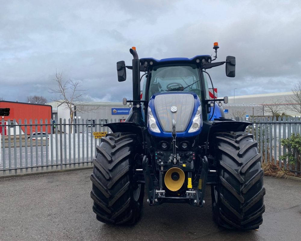 NH TRACTOR T7.315 HD AC NEW HOLLAND TRACTOR