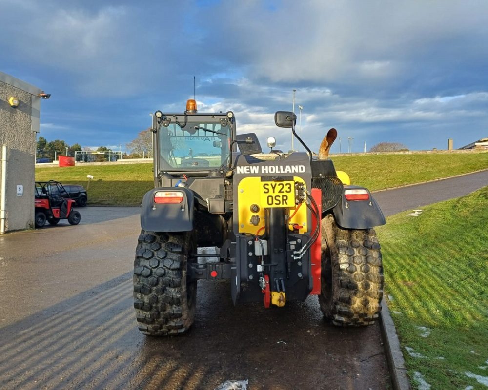 NH TRACTOR TH7.42 NEW HOLLAND DEMO