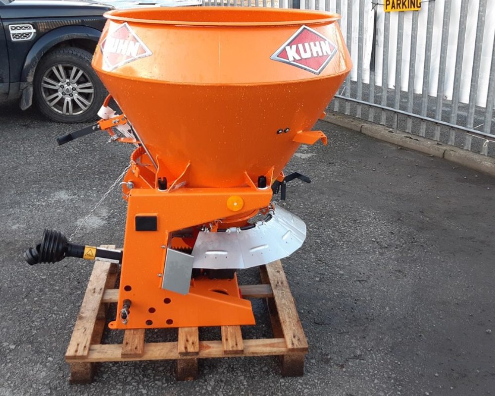 KUHN VSA 360 KUHN SALT SPREADER