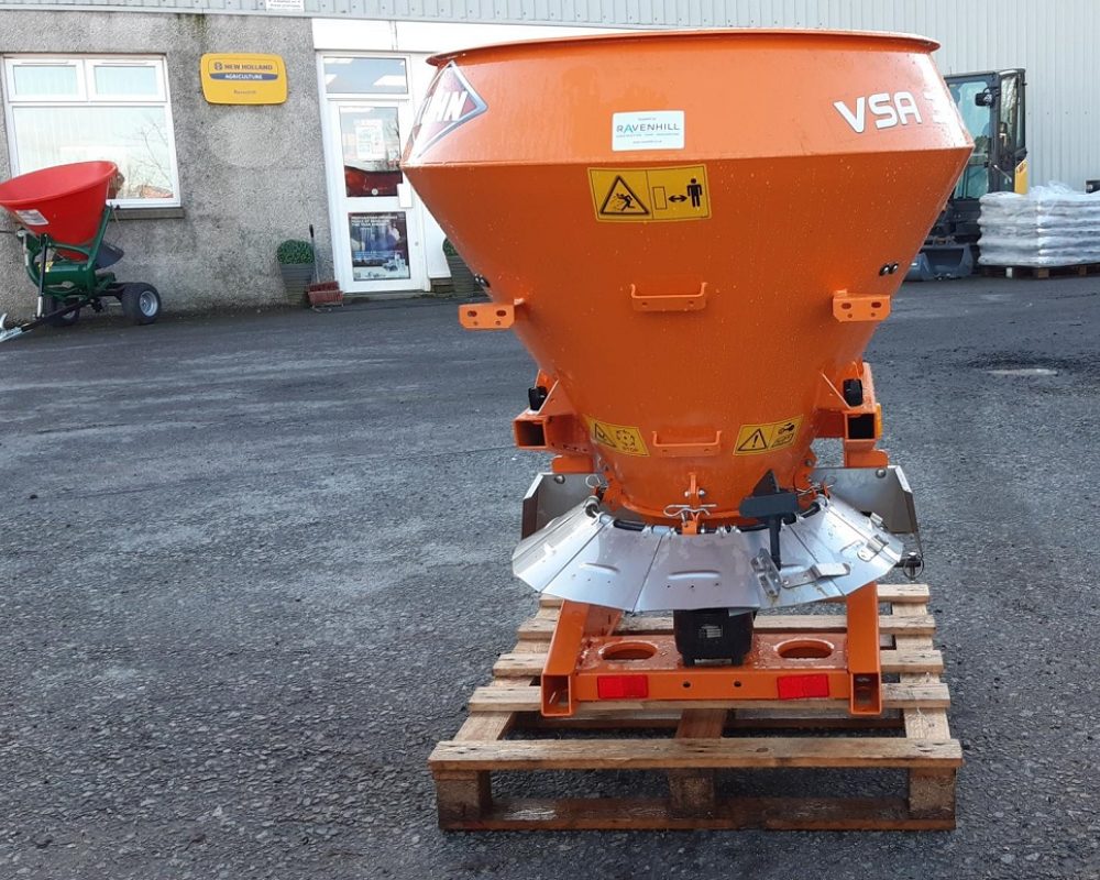 KUHN VSA 360 KUHN SALT SPREADER