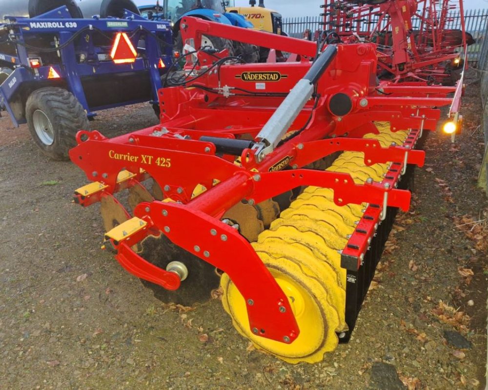 VADERSTAD XT425 VADERSTAD DEMO