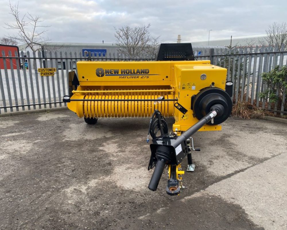 NH HARVESTER 275TW NEW HOLLAND BALER