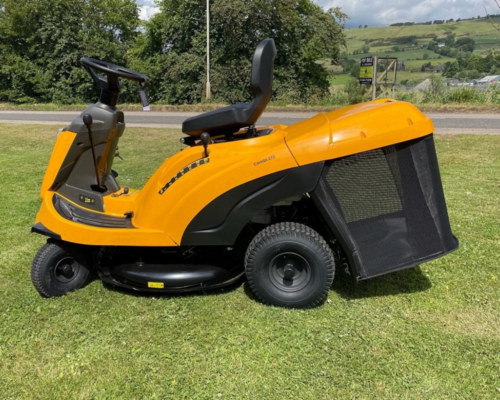 ATCO STIGA COMBI 372 STIGA ST400 MOWER